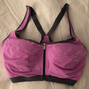 34DDD Victoria’s Secret Sports Bra